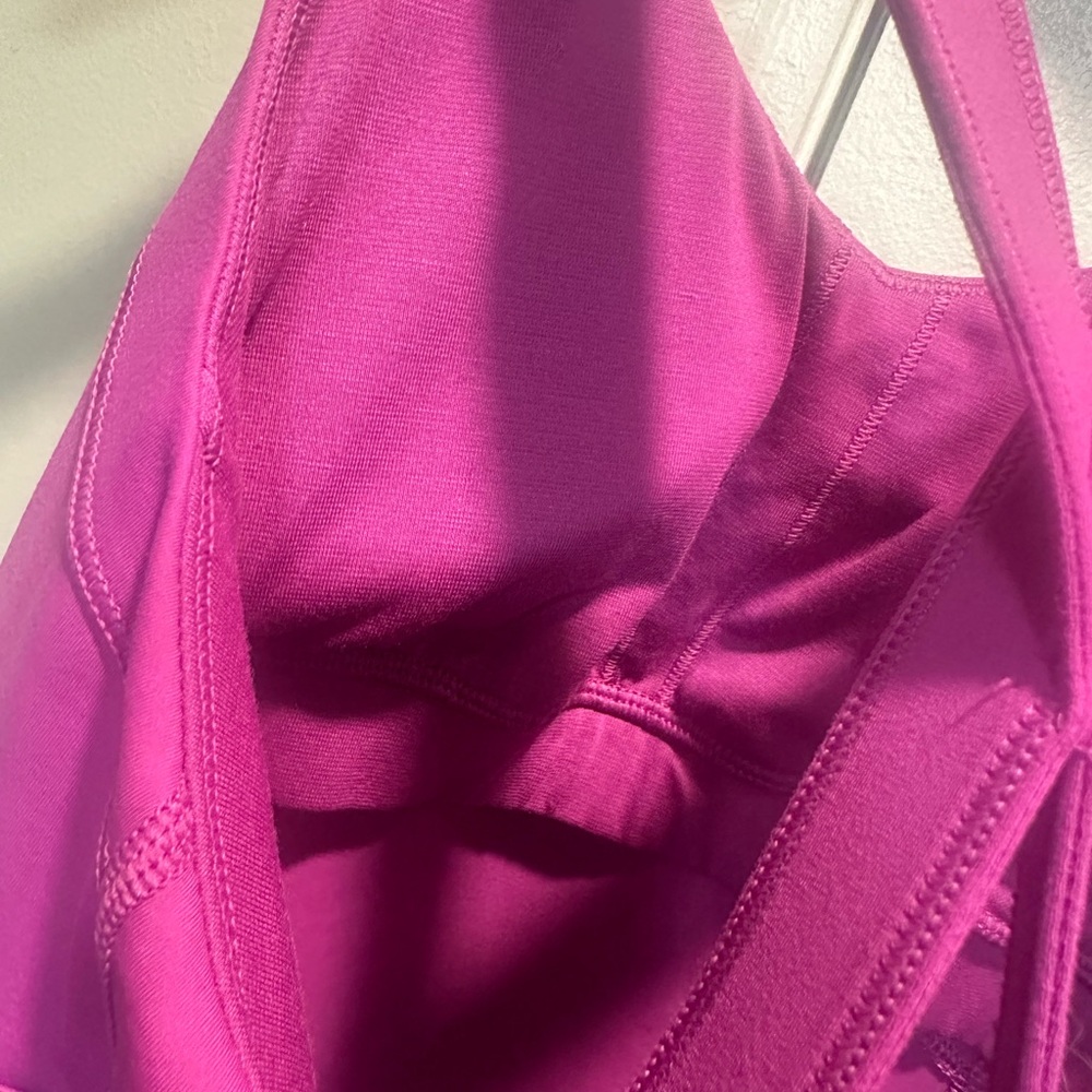 Lululemon workout Tank Top Size 4 - Picture 5 of 6
